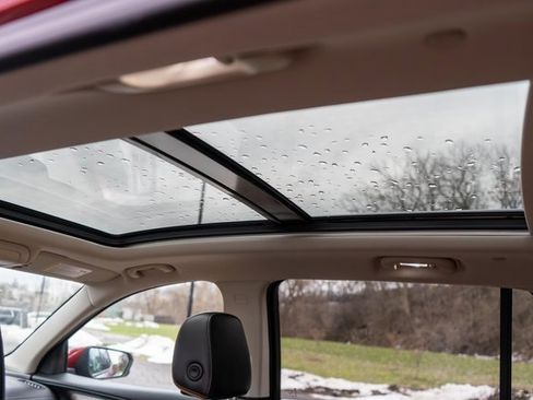 Used 2021 GMC Terrain SLT w/ Infotainment Package II image 13