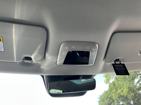 New 2025 Volvo EX90 Plus image 15