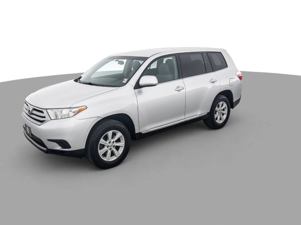 Used 2013 Toyota Highlander FWD w/ Cold Weather Pkg image 9