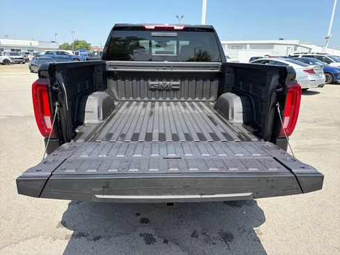 New 2026 GMC Sierra 1500 SLT w/ SLT Premium Plus Package AWD/4WD image 24