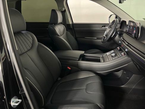 Used 2024 Hyundai Palisade Limited image 36