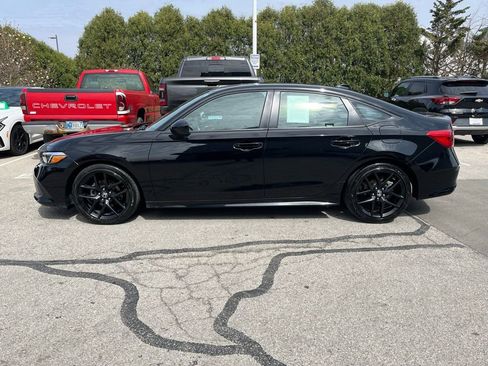 Used 2024 Honda Civic Sport image 4