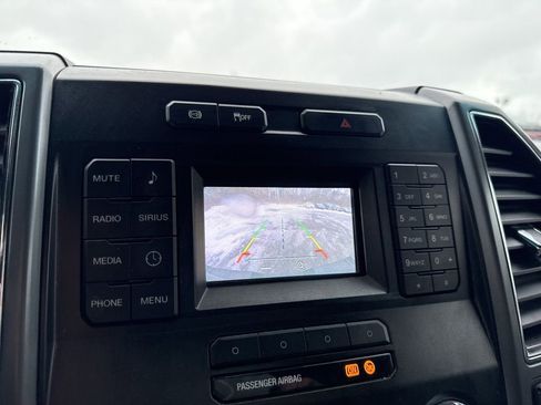 Used 2019 Ford F250 XLT image 29