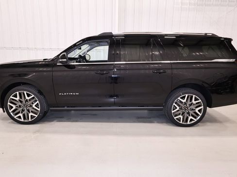 New 2026 Ford Expedition Max Platinum w/ Platinum Ultimate Package AWD/4WD image 6