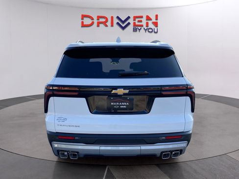 New 2026 Chevrolet Traverse LT w/ Sun and Wheel Package image 4