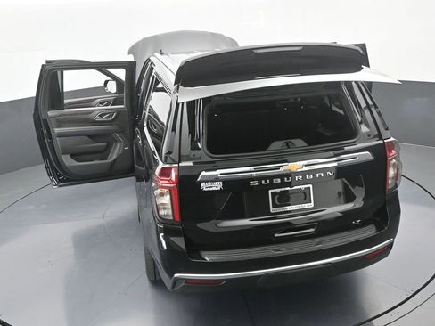 Used 2021 Chevrolet Suburban LT image 72