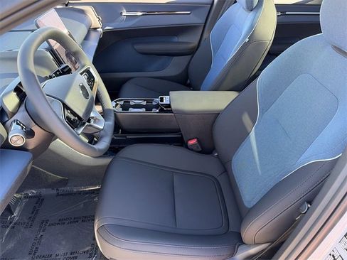 Used 2026 Volvo EX30 Cross Country Ultra image 20