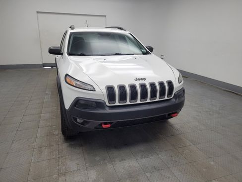 Used 2016 Jeep Cherokee Trailhawk w/ Comfort/Convenience Group image 14