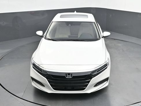 Used 2019 Honda Accord EX image 33