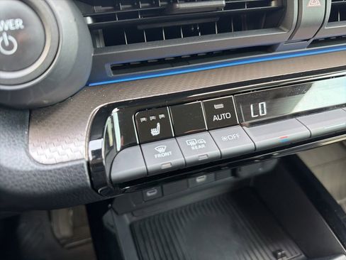 Used 2023 Toyota Prius XLE FWD image 63