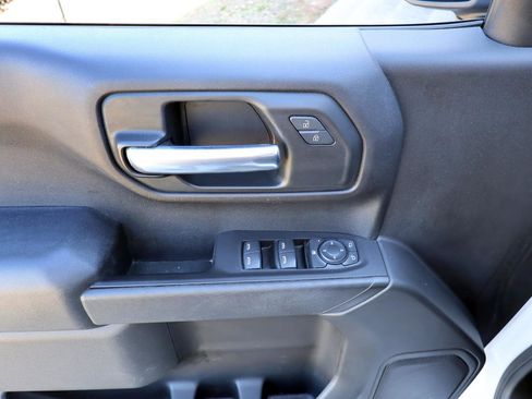 Used 2020 Chevrolet Silverado 1500 Custom w/ Custom Value Package image 37