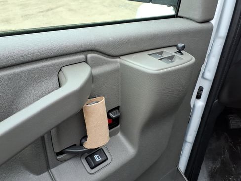 New 2026 Chevrolet Express 3500 w/ Power Convenience Package RWD image 9