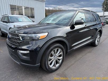 Certified 2022 Ford Explorer XLT w/ Equipment Group 202A