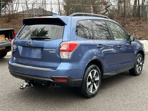 Used 2017 Subaru Forester 2.5i Premium w/ All-Weather Package image 21