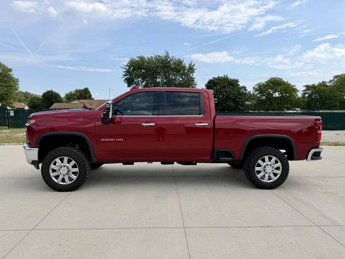 Used 2020 Chevrolet Silverado 2500 LTZ w/ LTZ Premium Package AWD/4WD image 2