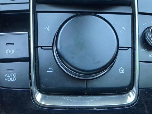 Used 2021 MAZDA MAZDA3 s image 16