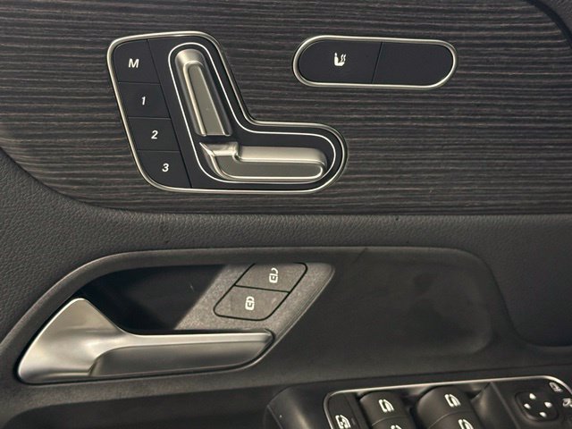 Used 2026 Mercedes-Benz GLA 250 image 14