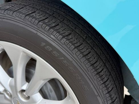 Used 2021 Chevrolet Spark LT image 42