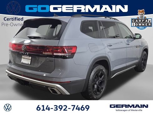 Certified 2024 Volkswagen Atlas Peak Edition SE image 7