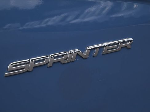 Used 2018 Mercedes-Benz Sprinter 2500 image 21