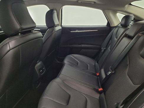 Used 2020 Ford Fusion Energi Titanium image 18