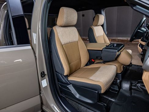 Used 2026 Ford F450 XLT w/ XLT Premium Package image 30