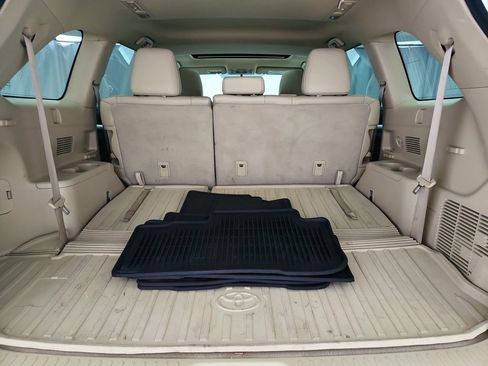 Used 2016 Toyota Highlander XLE AWD/4WD image 32