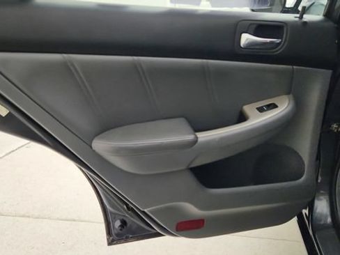 Used 2005 Honda Accord EX-L image 20