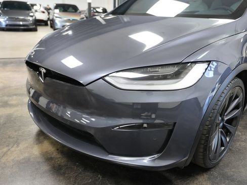 Used 2022 Tesla Model X Plaid AWD/4WD image 10