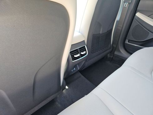 New 2025 Hyundai Sonata Limited image 17