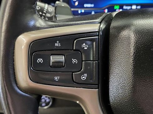 Used 2023 Chevrolet Silverado 1500 High Country w/ Technology Package image 30