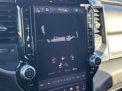 Used 2025 RAM 1500 Big Horn image 32