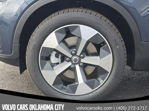 Used 2026 Volvo XC40 B5 Core w/ Protection Package Premier AWD/4WD image 12