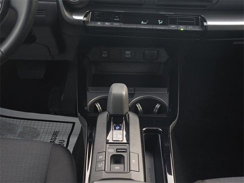 Certified 2024 Toyota Prius LE image 19