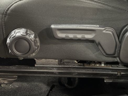 Used 2023 Jeep Wrangler Rubicon w/ Cold Weather Group image 10