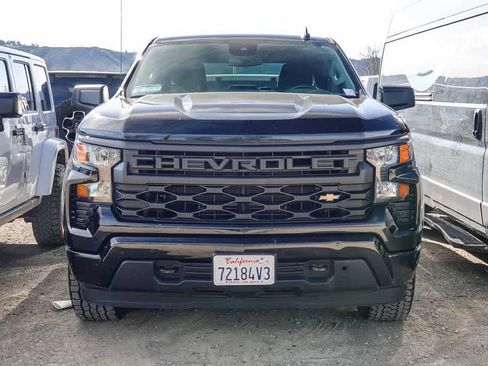 Used 2023 Chevrolet Silverado 1500 Custom image 4