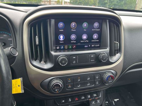 Used 2021 GMC Canyon Denali AWD/4WD image 12