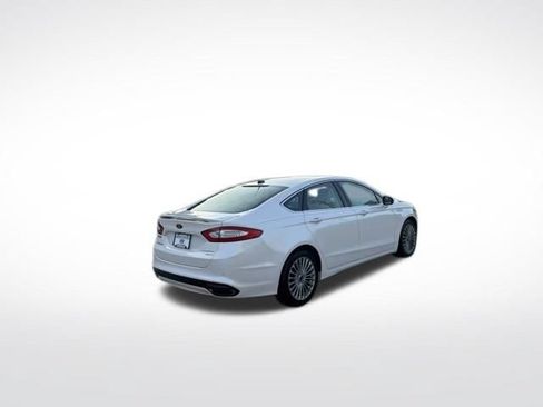 Used 2015 Ford Fusion Titanium FWD image 3