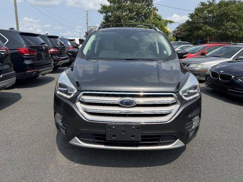 Used 2018 Ford Escape Titanium AWD/4WD image 2