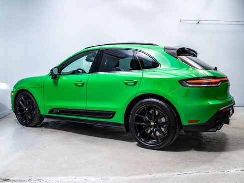 New 2026 Porsche Macan GTS image 2