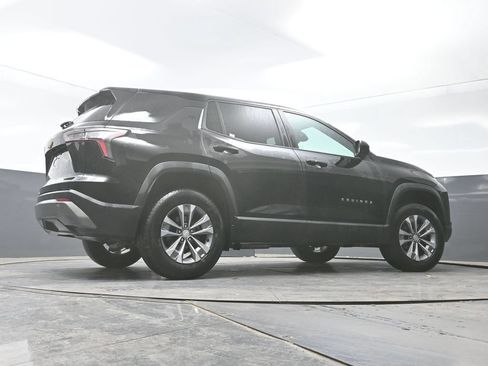 Used 2025 Chevrolet Equinox LT FWD image 21