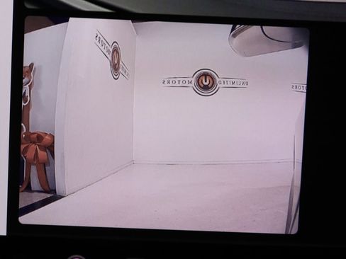 Used 2018 Tesla Model 3 Long Range image 16