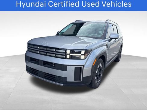 Used 2025 Hyundai Santa Fe SEL image 1