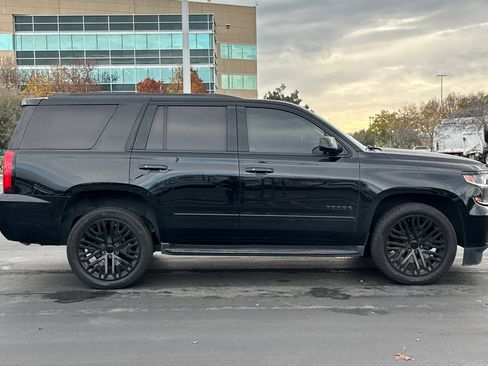Used 2020 Chevrolet Tahoe Premier image 3