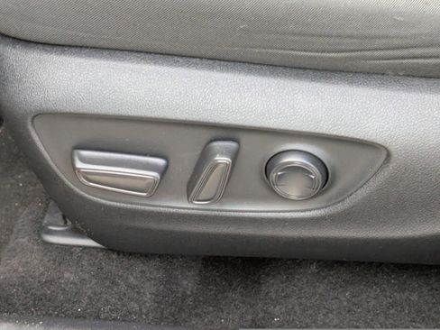 Used 2023 Toyota RAV4 XLE image 20