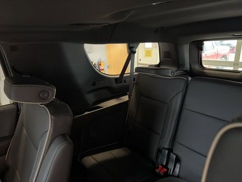 New 2026 Chevrolet Suburban Premier AWD/4WD image 27