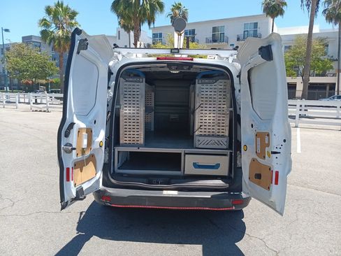 Used 2015 Ford Transit Connect XL FWD image 9