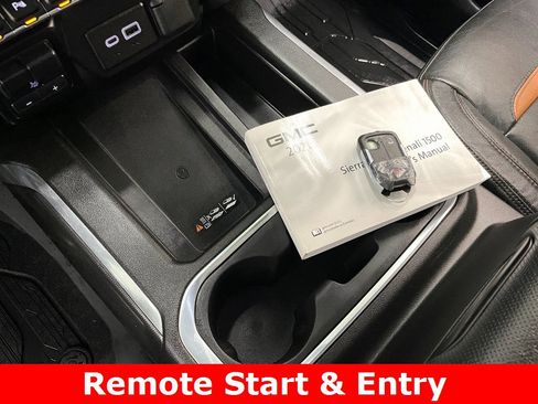 Used 2021 GMC Sierra 1500 AT4 w/ AT4 Premium Package image 6