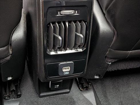 Used 2023 Jeep Compass Latitude w/ Sun and Sound Group image 19