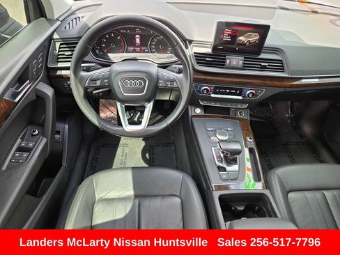 Used 2020 Audi Q5 2.0T Premium AWD/4WD image 15